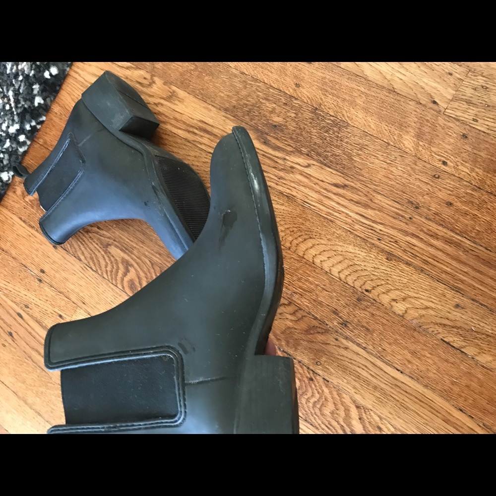 Jeffrey Campbell black rubber Chelsea rain boots 7 - Picture 3 of 4